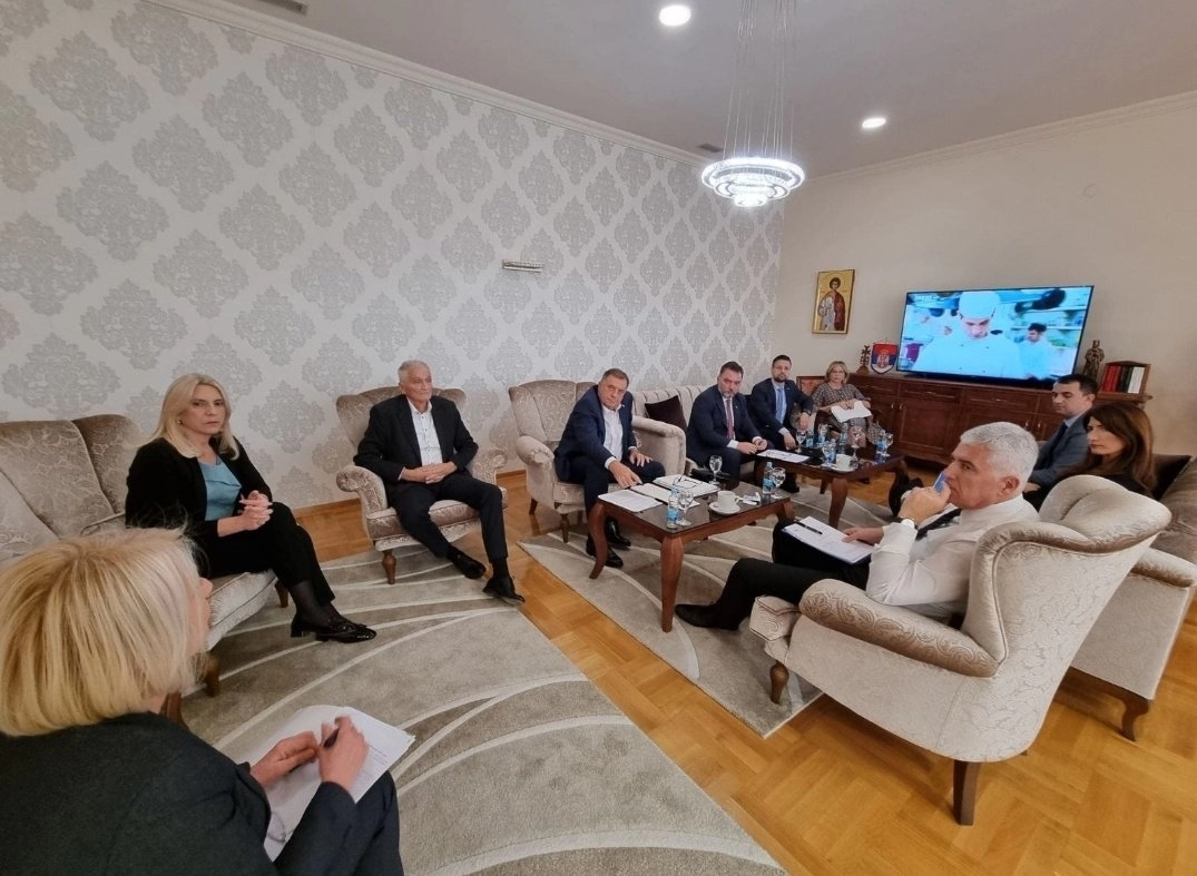 Čović sa Dodikom: Razmotreni koraci za ubrzanje evropskog puta
